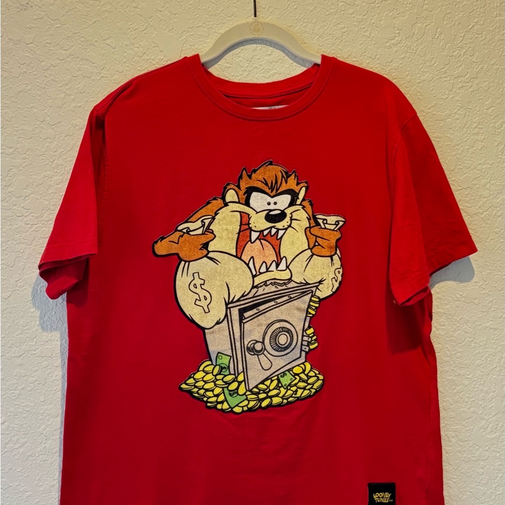Warner Brothers WB Looney Tunes TAZ Moneybags Red Cotton T-shirt Size Large